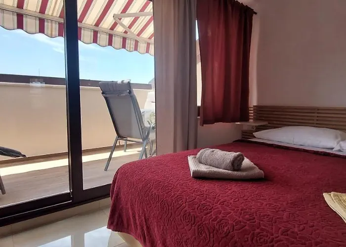 Apartmaji Jurcan Izola